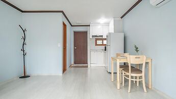 Taean Mongsanporangbadarang Shim Pension