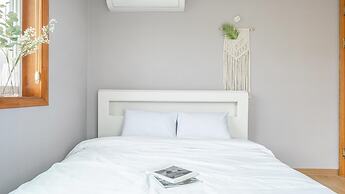 Taean Mongsanporangbadarang Shim Pension