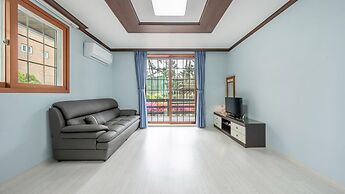 Taean Mongsanporangbadarang Shim Pension