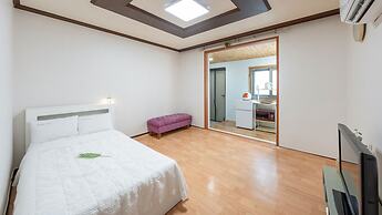 Taean Mongsanporangbadarang Shim Pension