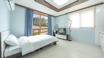 Taean Mongsanporangbadarang Shim Pension