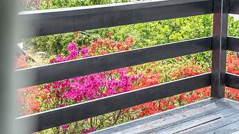 Taean Mongsanporangbadarang Shim Pension