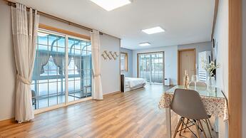 Taean Mongsanporangbadarang Shim Pension