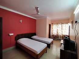 Goroomgo Crystal Inn Guwahati