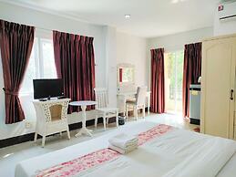 The target residence & resort