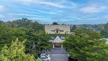 The target residence & resort