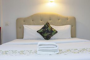 The target residence & resort