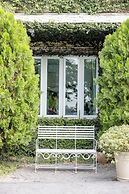 The target residence & resort