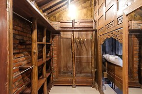 TwoSpaces Living at Bunga Desa Jimbaran