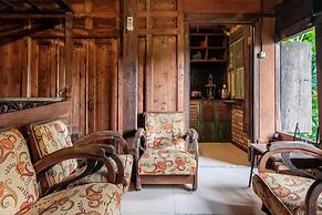 TwoSpaces Living at Bunga Desa Jimbaran