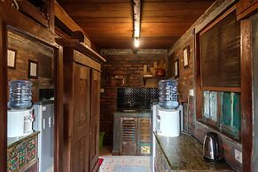 TwoSpaces Living at Bunga Desa Jimbaran