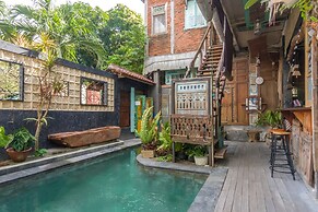 TwoSpaces Living at Bunga Desa Jimbaran