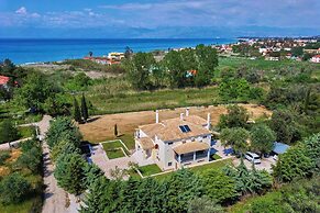 Utopia Beach Villa in Ionian Islands
