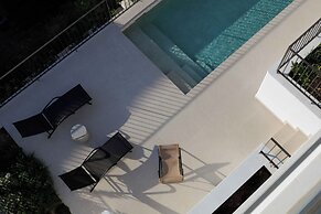 Athens Riviera Suites