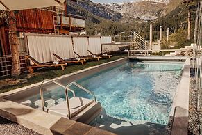 Backstage Hotel Serviced Apartments