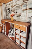 Backstage Hotel Serviced Apartments