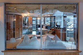 Backstage Hotel Serviced Apartments