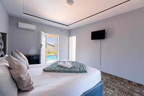 The Crescent Victoria Falls