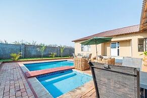 The Crescent Victoria Falls