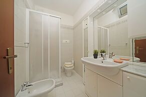 I Girasoli D10 by Wonderful Italy