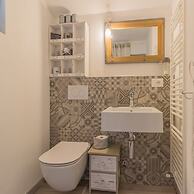 Green Garden House in Lierna