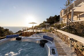 Villa Maiuri by Myvillacollection