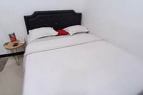 OYO 93885 D'harjo Guesthouse