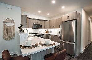 L'Austin Rêve by Revelstoke Vacations