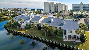 Shoreline Towers 1123 2 Bedroom Condo by RedAwning