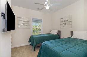 River Crossing #1234 2 Bedroom Condo by RedAwning