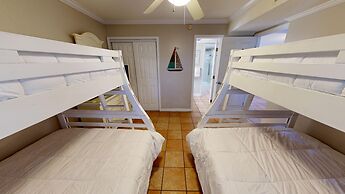 Beach House 201c 2 Bedroom Condo by RedAwning