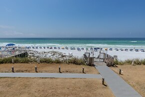 Beach House 201c 2 Bedroom Condo by RedAwning