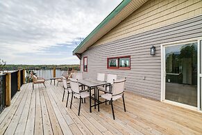 Deck w/ Lake Barkley Views: Spacious Family Home!