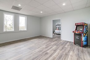 Deck w/ Lake Barkley Views: Spacious Family Home!