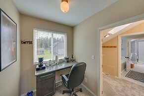 Beachfront Sagle Retreat w/ Boat Dock & Lift