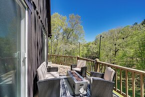 Charming Murphy Cabin w/ Fire Pits & Resort Perks!