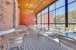 Mcgregor Condo w/ Brewery On-site: Steps to River!