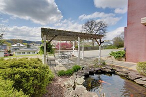 Pet-friendly New Kensington Apt w/ Shared Perks