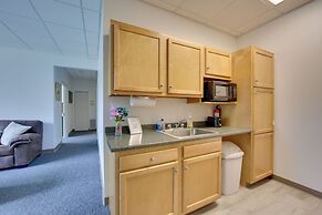 Pet-friendly New Kensington Apt w/ Shared Perks