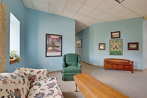 1 Mi to Allegheny River: Cozy Apt w/ Shared Patio!