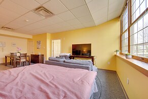 New Kensington Apt Near Parks: Pets Welcome!