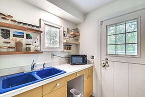 Knoxville Area Getaway on 22 Acres w/ Pond Access!