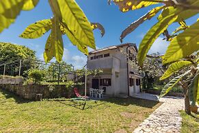Holiday Home Sladonja - Apartment 01