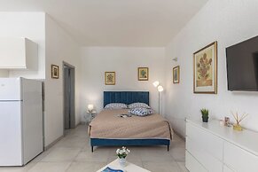 Holiday Home Sladonja - Apartment 02