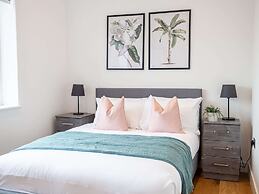 Two-bedroom Near Cliveden House by Belvilla