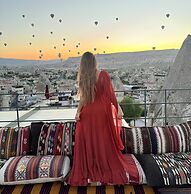 Hira Cave Hotel