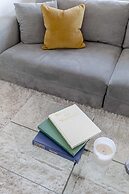 Sleek Scandi-inspired 2BD Flat, Fulham