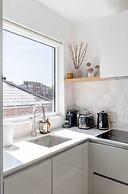 Sleek Scandi-inspired 2BD Flat, Fulham