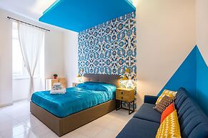 Cirillo Sunshine Nook by Napoliapartments