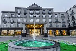 J's Signature Hotel